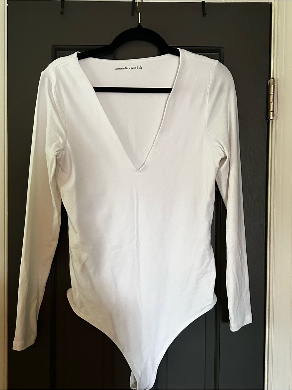 Abercrombie & Fitch White Long Sleeve V-Neck Bodysuit